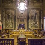 aula consiglio comunale vuota
