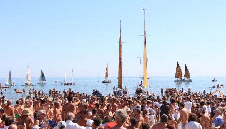 Turismo estivo 2024: riviera romagnola al 1° posto dell’ offerta con una saturazione delle possibilità di accoglienza