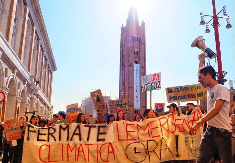 Anche Taaf e Movimento Parents For Future alla manifestazione regionale di Bologna sui temi ambientali