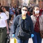 persone con mascherine