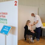 vaccinazione al PalaYuri