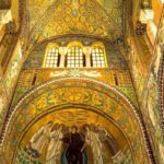interno basilica di San Vitale
