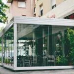 dehors foto di repertorio