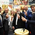inaugurazione-stand-regione_1
