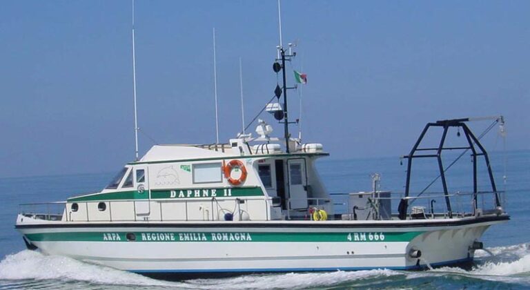 Mare Adriatico, anche nel 2024 in Emilia-Romagna acque ‘eccellenti’ o ‘buone’, semaforo verde per tutte le tratte