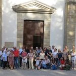 Grupp davanti alla Badia di Dovadola