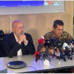 bonaccini-e-figliuolo-in-conferenza-stampa