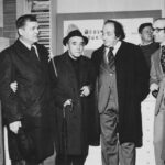 da sinistra Attilio Bertolucci_ Tito Balestra_ Mino Maccari_ Alfonso Gatto_Giuseppe Appella_ Enzo Dalla Chiesa_ Roma Galleria della’arco_ 1974