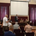 parla lattuca