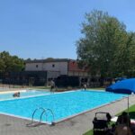 la piscina
