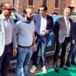 foto di gruppo + cassonetti Smarty