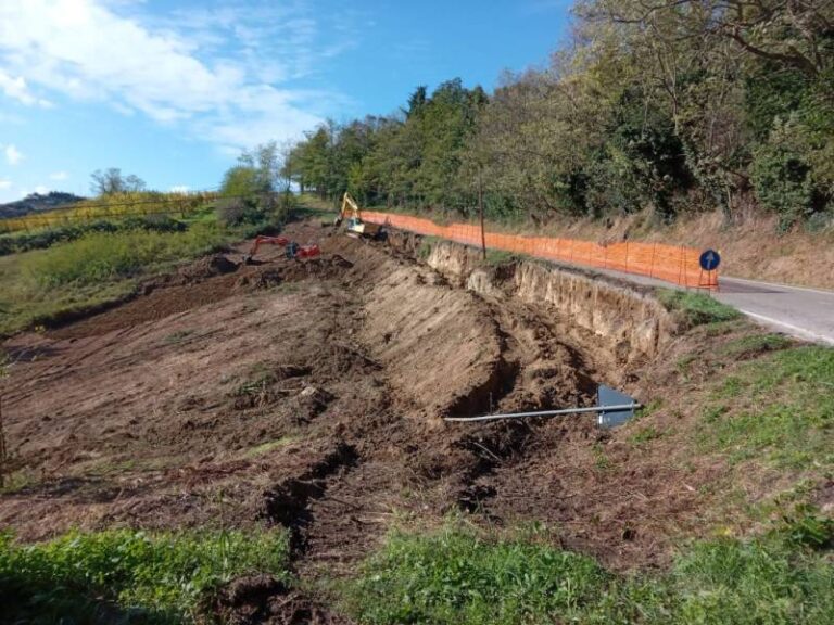 Alluvione, nuovi interventi sul territorio collinare cesenate martoriato dalle frane