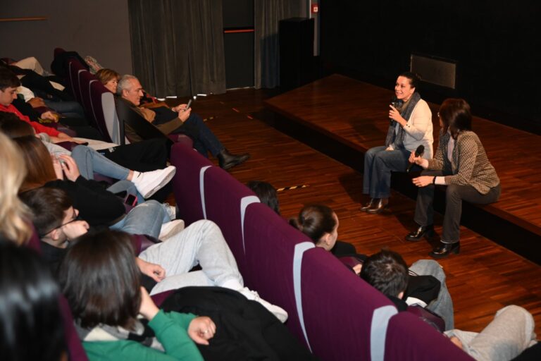 Conversazione interattiva sulle dipendenze per più di 150 studenti delle scuole di Riccione