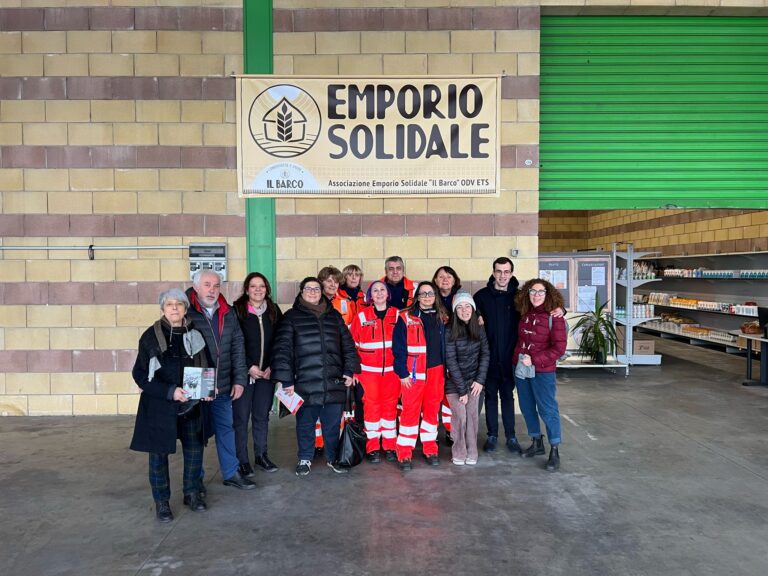 Donazione solidale delle Acli di Modena e Croce Blu all’Emporio Solidale di Cesena