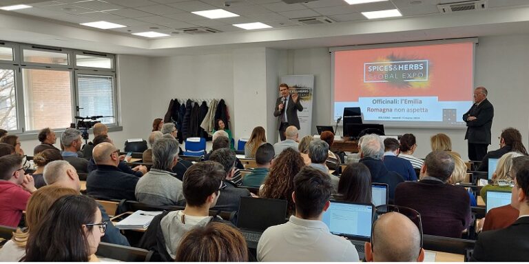 Macfrut 2024, in Emilia-Romagna è boom di piante officinali: +82% ettari, +110% aziende