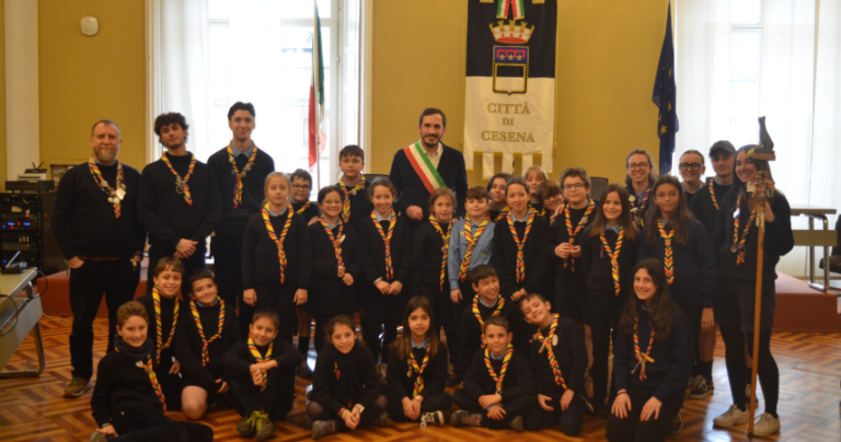 Una rappresentanza degli Scout di Cesena ricevuta in Municipio
