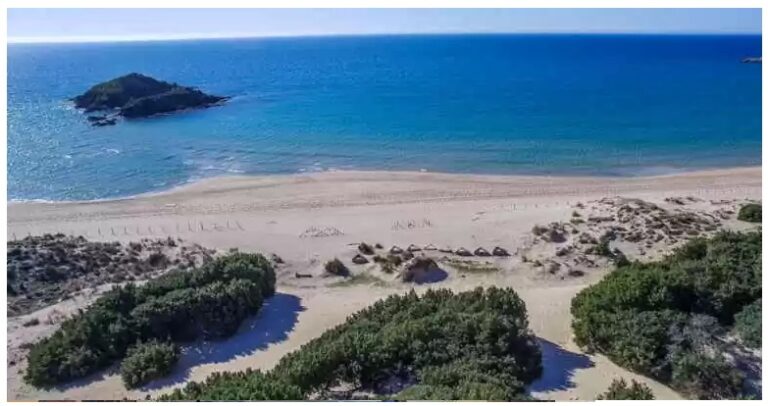 Il Mare più bello d’Italia? Legambiente e Touring Club premiano 21 località turistiche marine e 12 lacustri