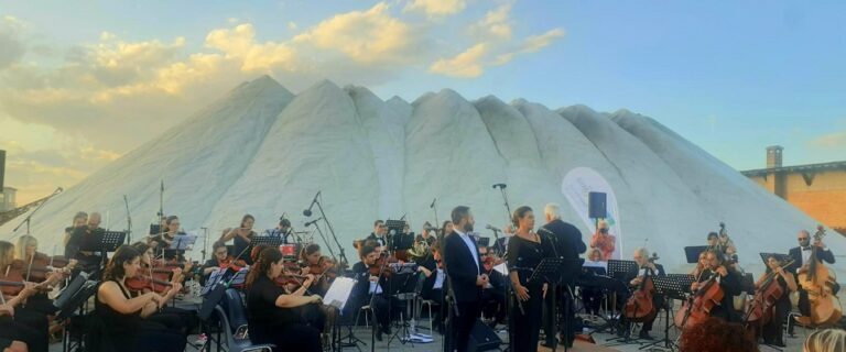 La Grande Orchestra Città di Cervia compie vent’anni: una mostra e concerti per la ricorrenza