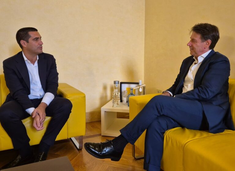 Elezioni regionali, M5S: positivo l’incontro di Conte con il candidato governatore De Pascale