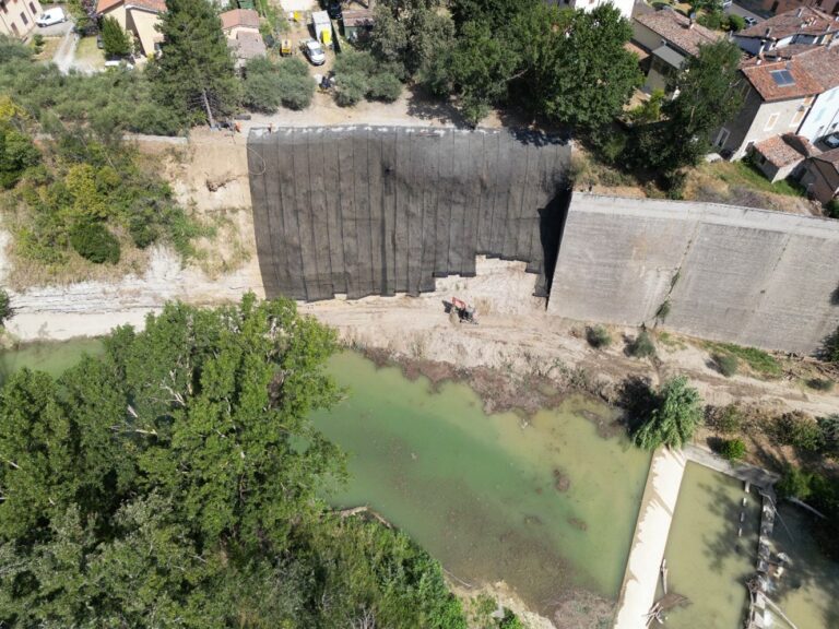 Fognano (Brisighella), cantiere da 300mila euro per consolidare i versanti sul fiume Lamone 