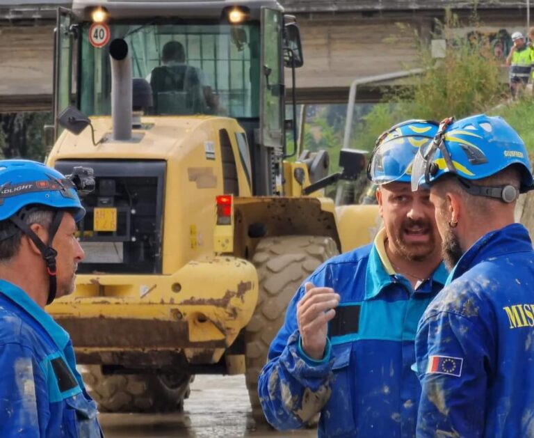 Alluvione. Faenza si avvia verso fase conclusiva di pulizia da da acqua e fango
