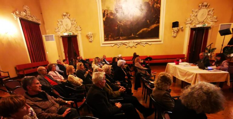  ‘Storie di donne perseguitate’: serata partecipata al Circolo Aurora