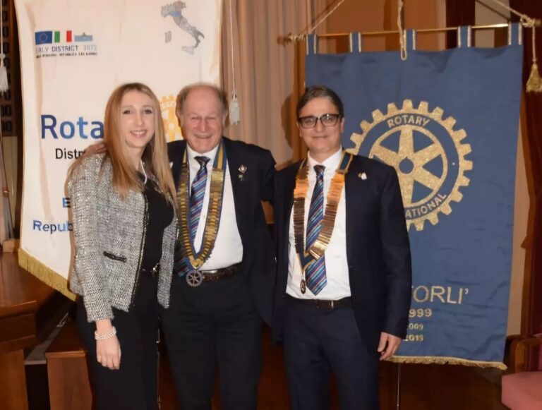 Il governatore del Rotary Distretto 2072, Azzolini, in visita al Rotary Club Forlì 