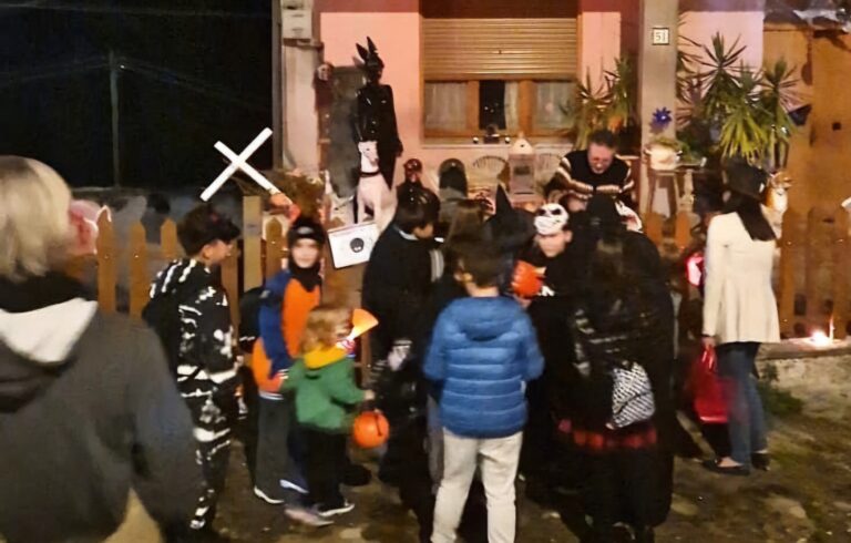 Meldola: straordinaria partecipazione all’Halloween Party di Ricò