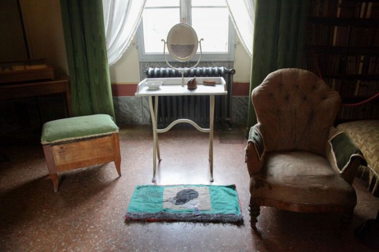 Bologna, nella casa museo di Giosuè Carducci percorso artistico creato dal collettivo ZimmerFrei 