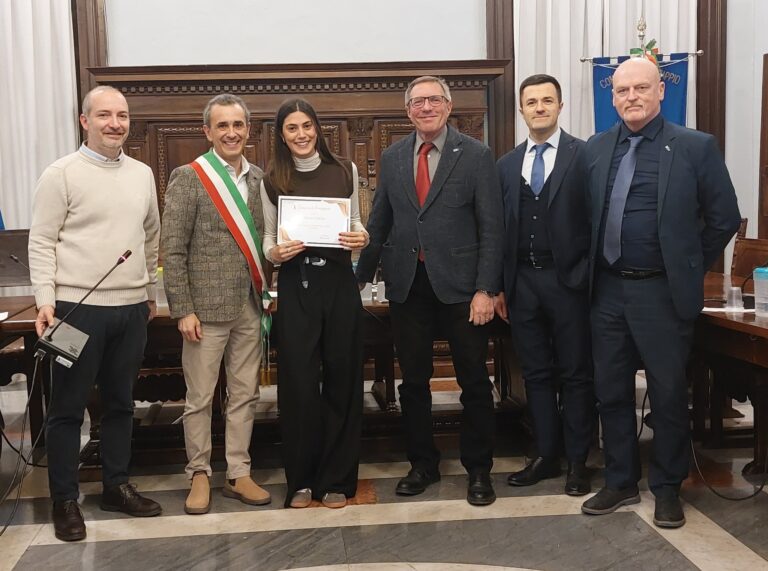 Predappio, cerimonia di premiazione dei giovani laureati più meritevoli del territorio