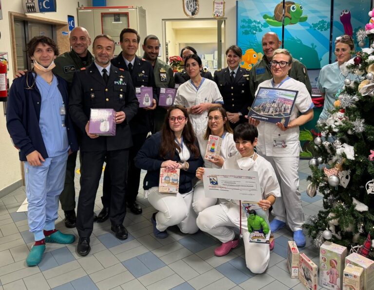 Donazione del 15° Stormo dell’Aereonautica Militare di Cervia alla Pediatria di Cesena