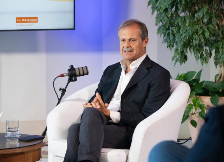Giampiero Massolo è il nuovo Presidente del Premio Ischia Internazionale di giornalismo