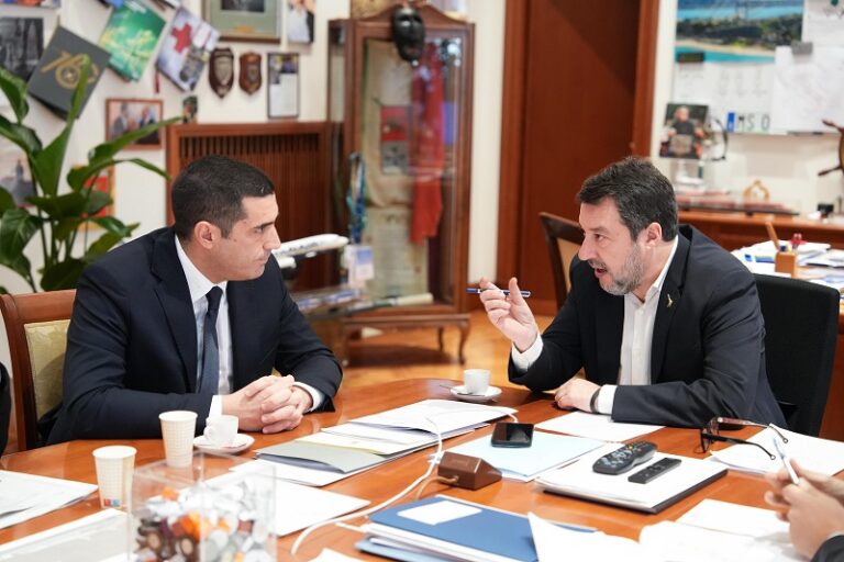 Infrastrutture e aeroporti,  de Pascale e Priolo hanno incontrato a Roma il ministro Salvini