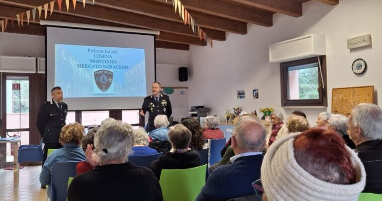 Polizia Locale di Cesena: grande partecipazione all’evento contro le truffe agli anziani