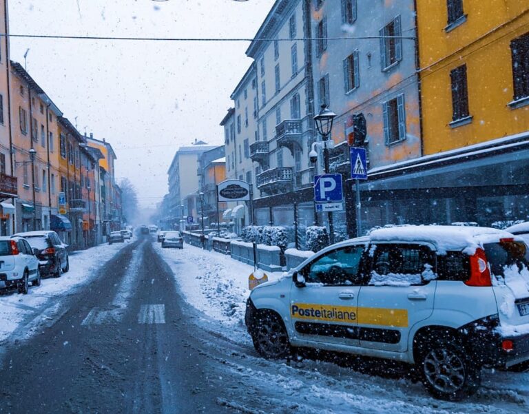 Appennino Bolognese: grazie ai mezzi 4X4 i portalettere  garantiranno la consegna anche nelle località innevate