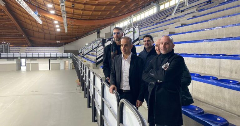 Post alluvione, il palazzetto dello sport di Cesena torna ad aprire le porte al pubblico