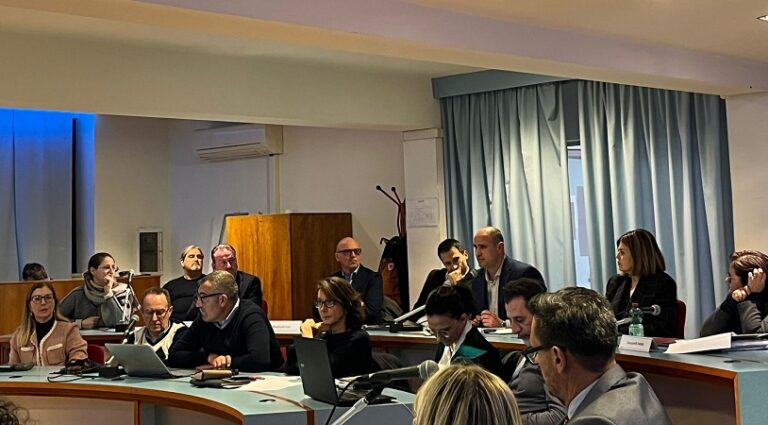 Bellaria Igea Marina, seduta consiglio comunale aperta al pubblico con  i dirigenti di Ausl Romagna
