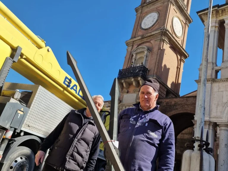 Faenza, al via il ripristino dell’orologio della Torre Civica