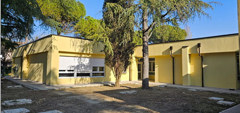 Porte aperte alla scuola Arcobaleno, più sicura ed ecologica grazie a Hera Servizi Energia