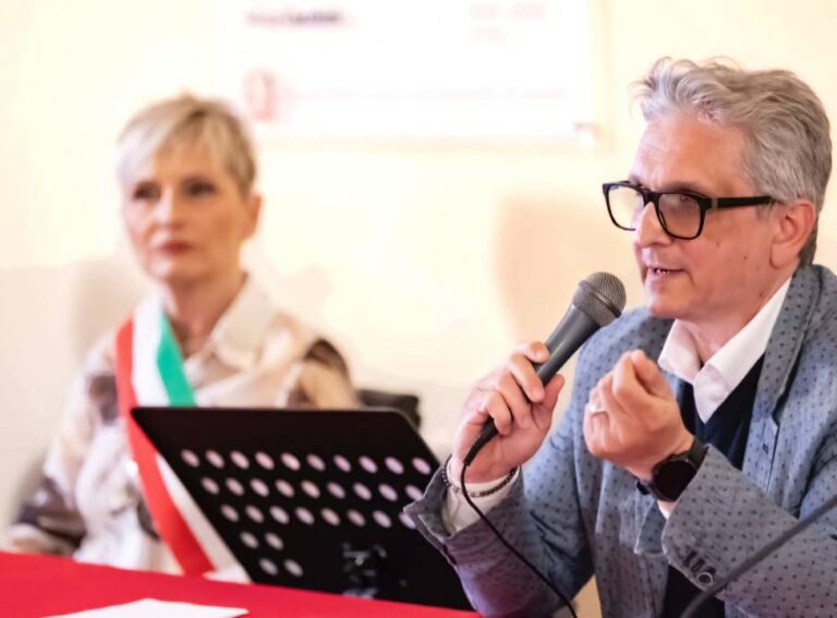 25 aprile, il Comune di San Clemente ha revocato la cittadinanza onoraria a Benito Mussolini e l’ha conferita a Giacomo Matteotti