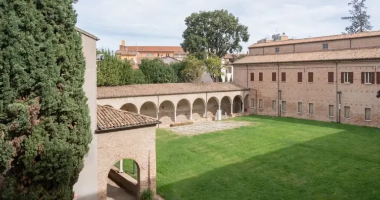 Eventi estivi Cesena: sarà possibile realizzare eventi e iniziativa al chiostro di San Francesco e nelle piazze Almerici e della Libertà