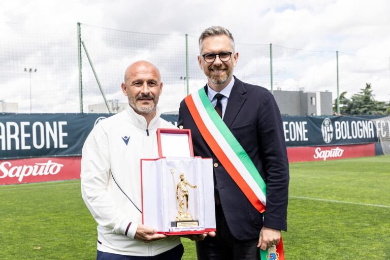 Bologna, il Nettuno d’Oro al mister Vincenzo Italiano