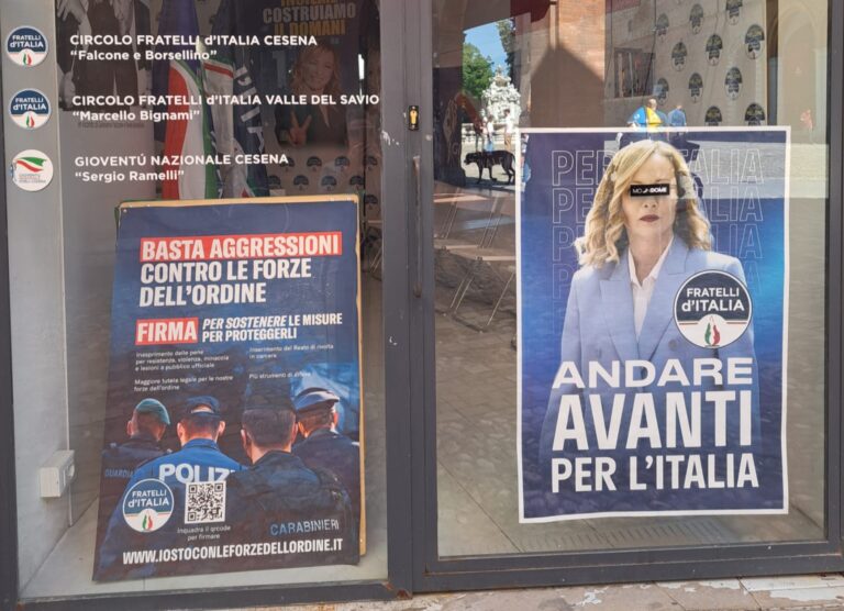 Imbrattato vetrina sede FdI Cesena