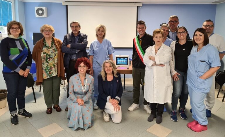 Donato dall’associazione Paolo Onofri alla Chirurgia Senologica di Santarcangelo un dermopigmentatore