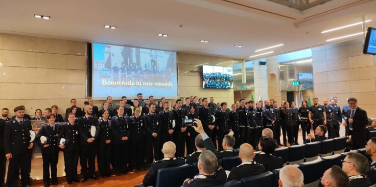 Polizia locale: oltre 4mila agenti in Emilia-Romagna e nel 2024 ne sono stati assunti altri 140, celebrazione in Regione