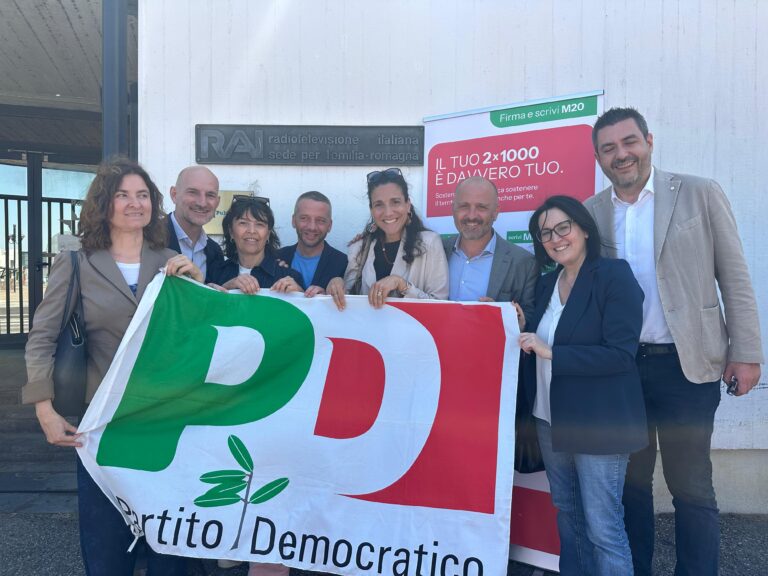 Referendum, anche il Gruppo PD dell’Assemblea Legislativa davanti alla sede Rai: “Grave blackout informativo”