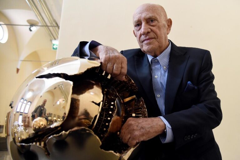 Arte. È morto Arnaldo Pomodoro, il cordoglio di Morciano di Romagna, del presidente de Pascale e dell’assessora Allegni