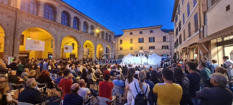 Estate, presentato il ricco cartellone delle serate di Meldola