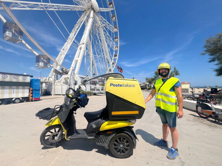 Poste italiane. Continua la crescita dei pacchi consegnati in provincia di Rimini – +21% nel 1° trimestre 2025