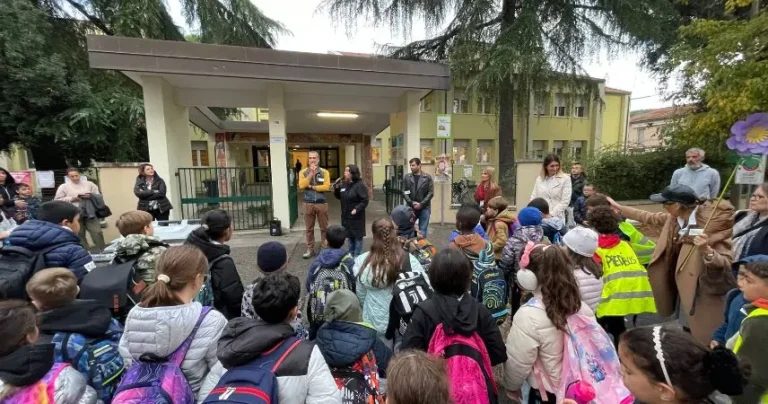 Cesena, percorsi casa-scuola: la scuola primaria Fiorita,  ha aderito alla campagna europea ‘Streets for Kids’